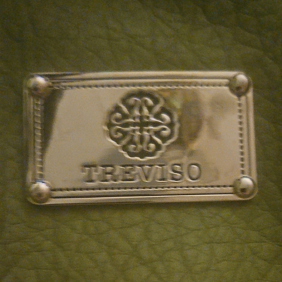 NWOT Treviso Light Olive/lime Green Shoulder Bag With Twisted Straps - Picture 2 of 7